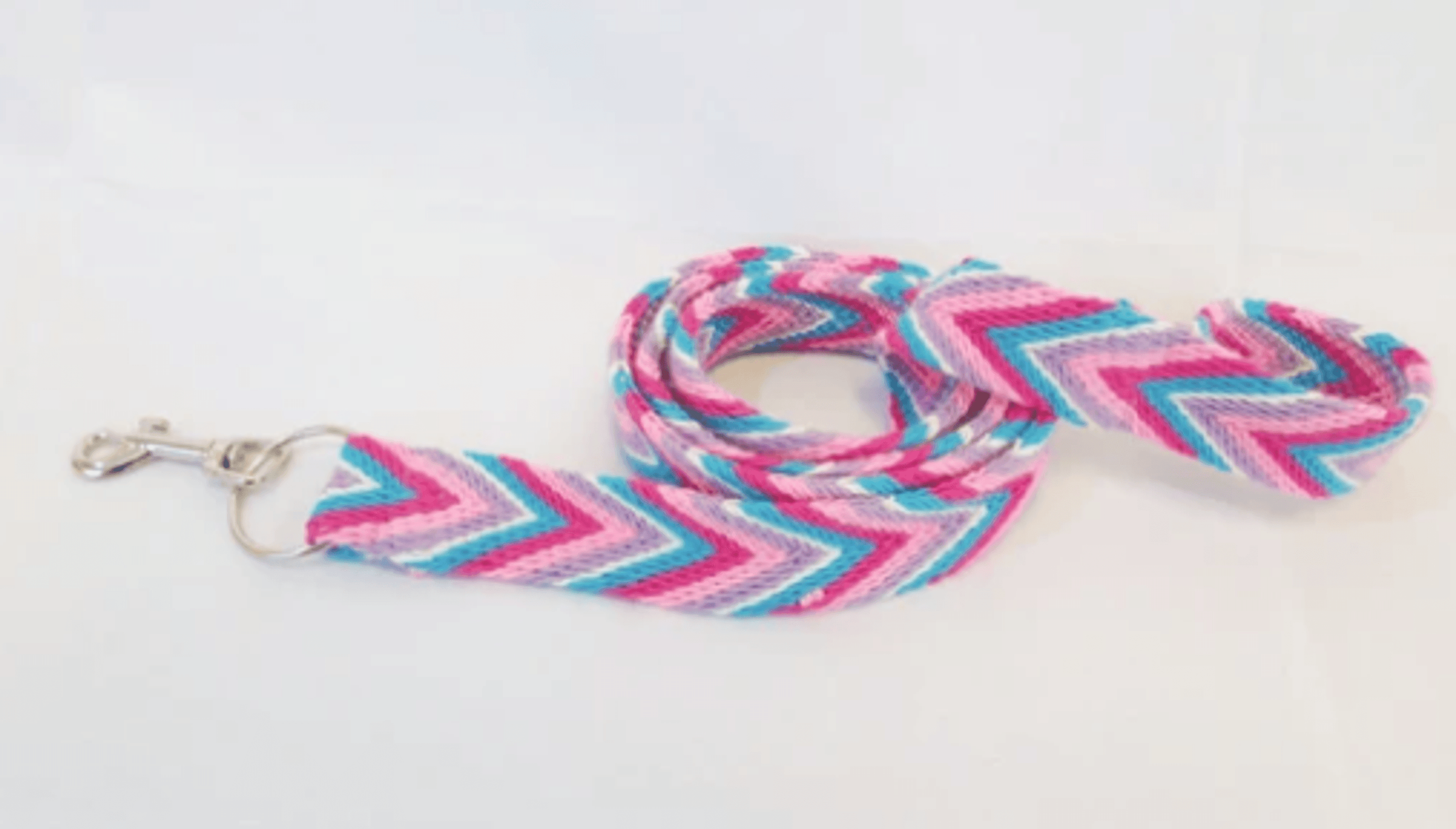 Wuitusu Handmade Pink Dog Leash