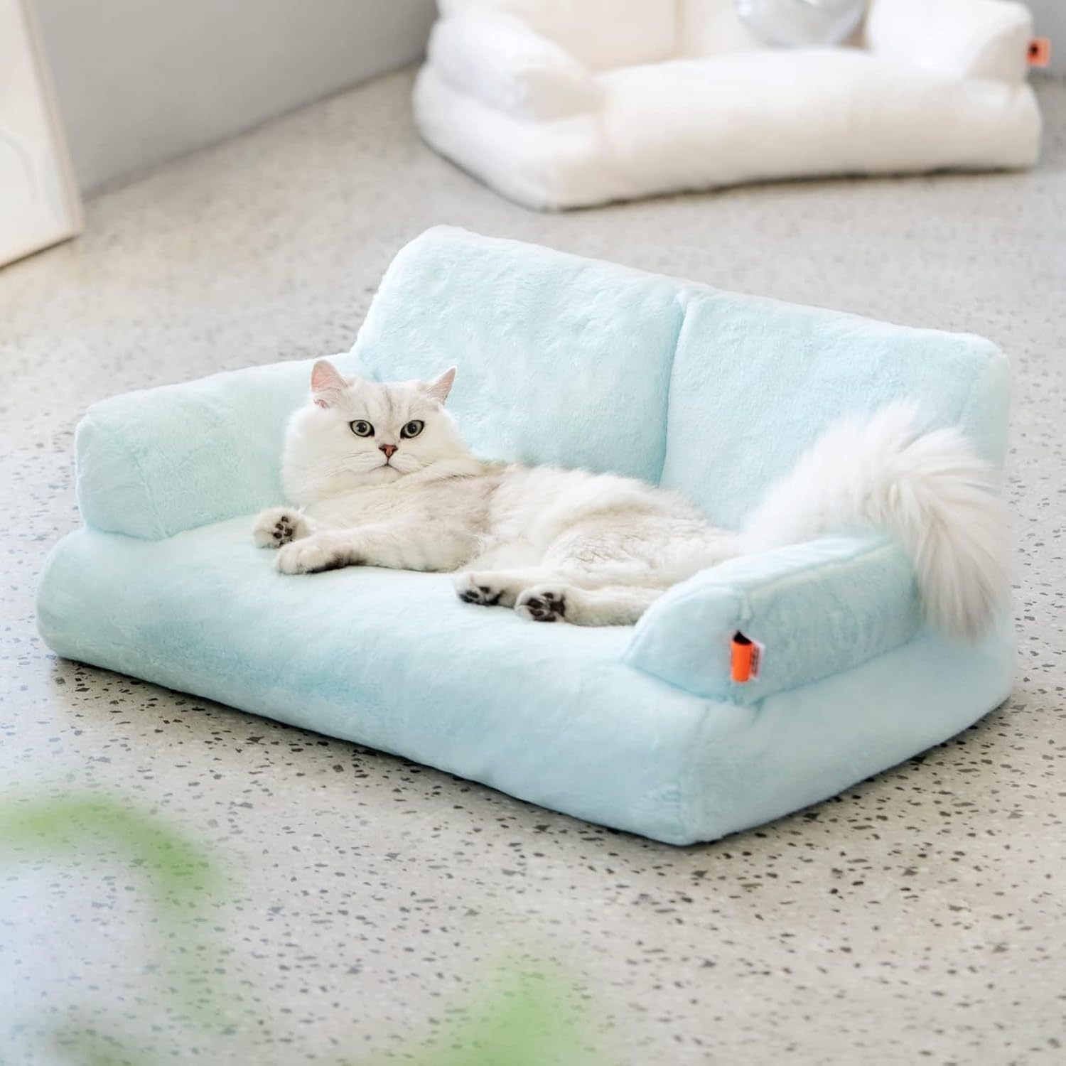 Plush Cat Bed For Indoor Cats